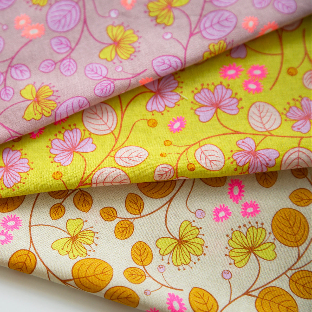 Caper Floral in Lilac | Lofi Linens